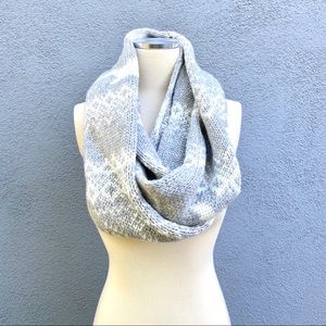 Hollister Cable Knit Infinity Scarf